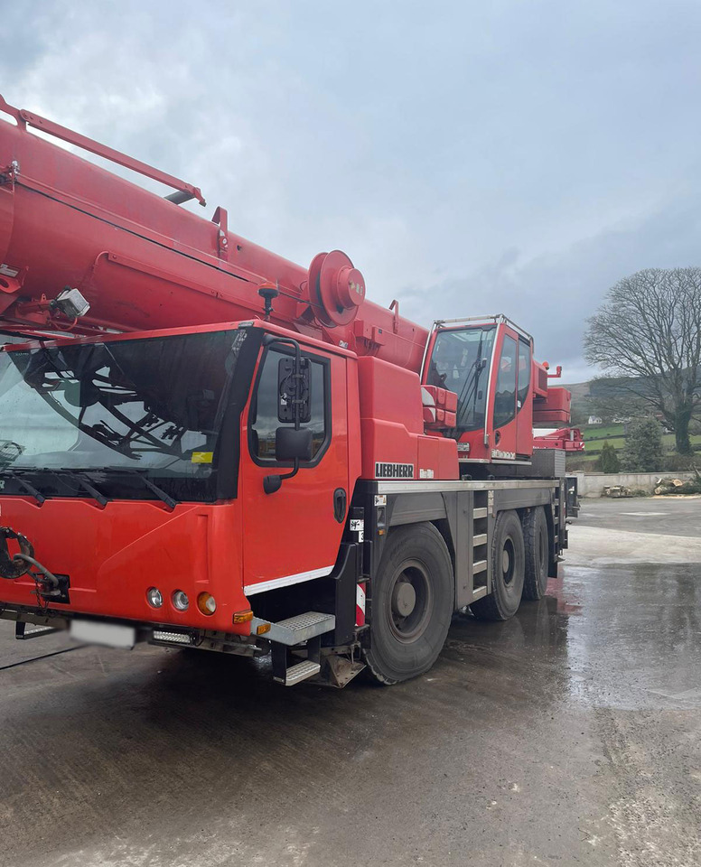 Liebherr LTM 1055-3.1 - Grua móvel: foto 2 Liebherr LTM 1055-3.1 - Grua móvel: foto 2