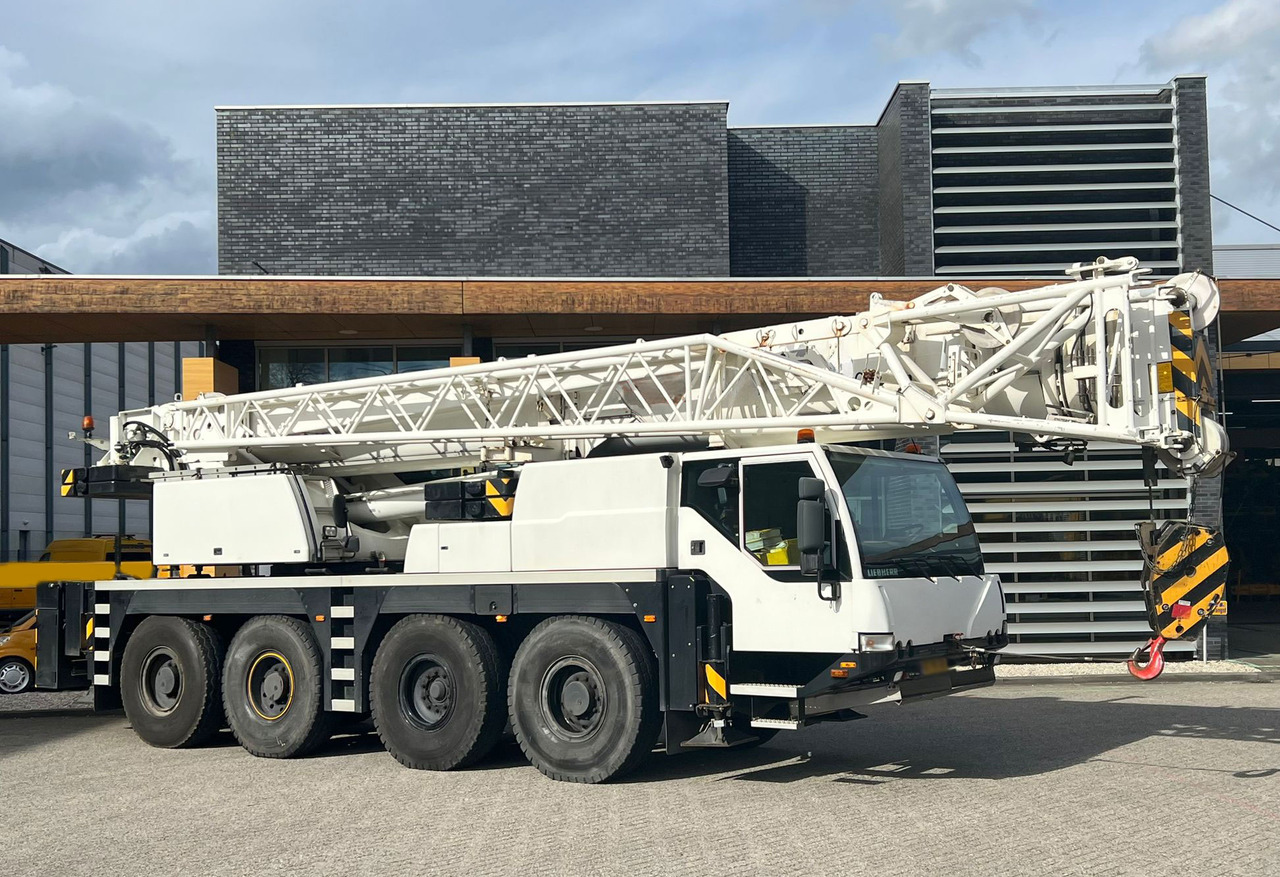Liebherr LTM 1060-2 - Grua móvel: foto 1 Liebherr LTM 1060-2 - Grua móvel: foto 1
