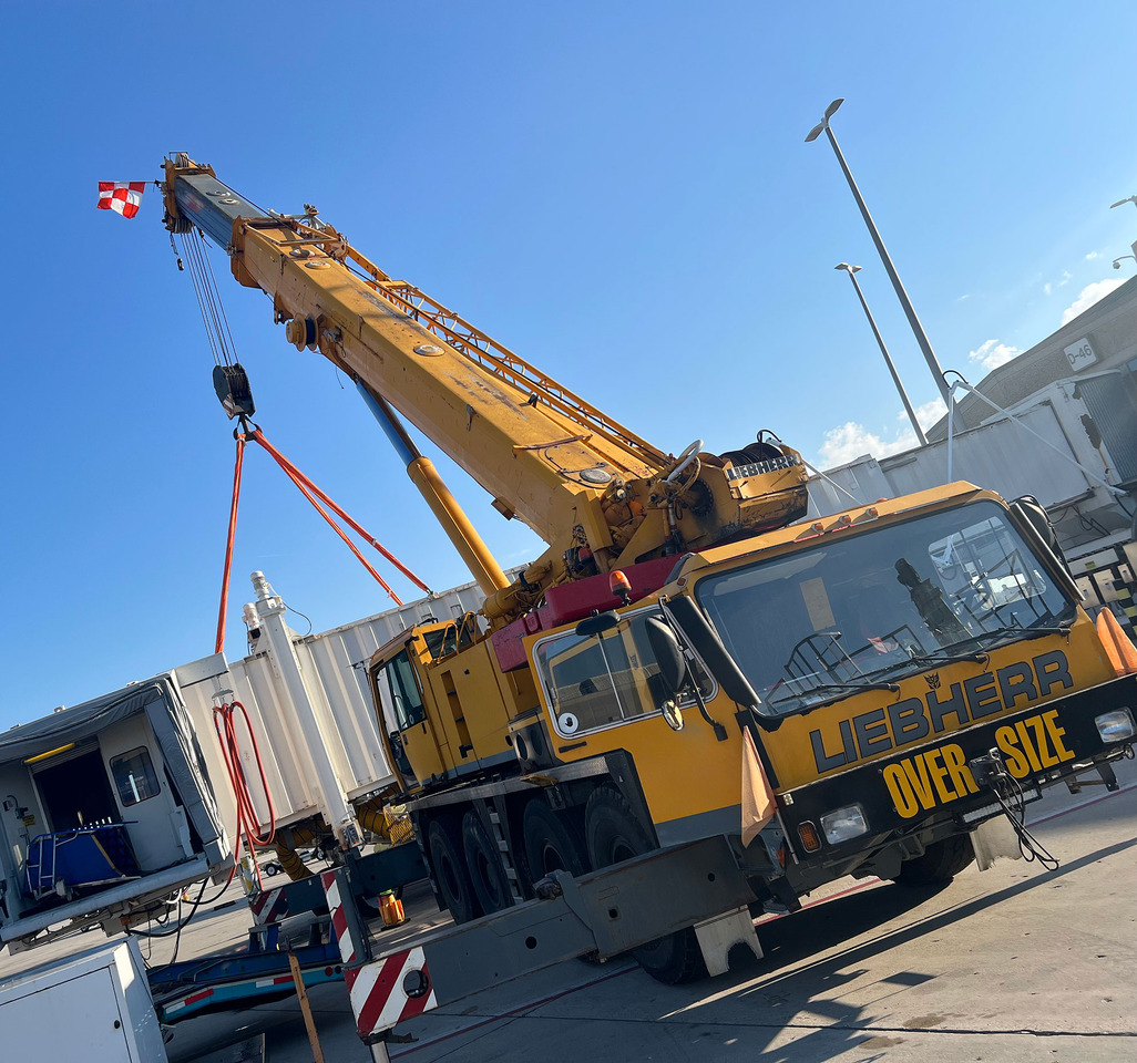 Liebherr LTM 1090-2 - Grua móvel: foto 2 Liebherr LTM 1090-2 - Grua móvel: foto 2
