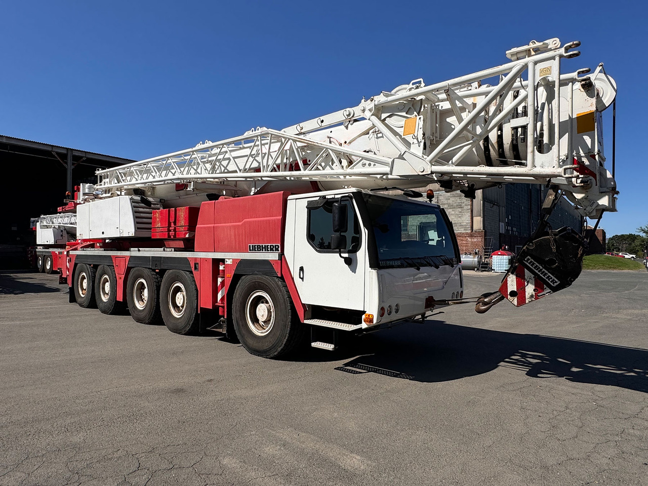 Liebherr LTM 1130-5.1 - Grua móvel: foto 2 Liebherr LTM 1130-5.1 - Grua móvel: foto 2