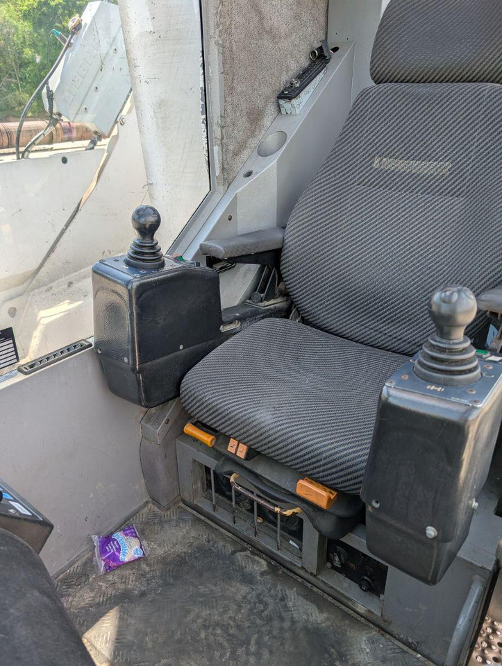 Liebherr LTM 1220-5.1 - Grua móvel: foto 4 Liebherr LTM 1220-5.1 - Grua móvel: foto 4