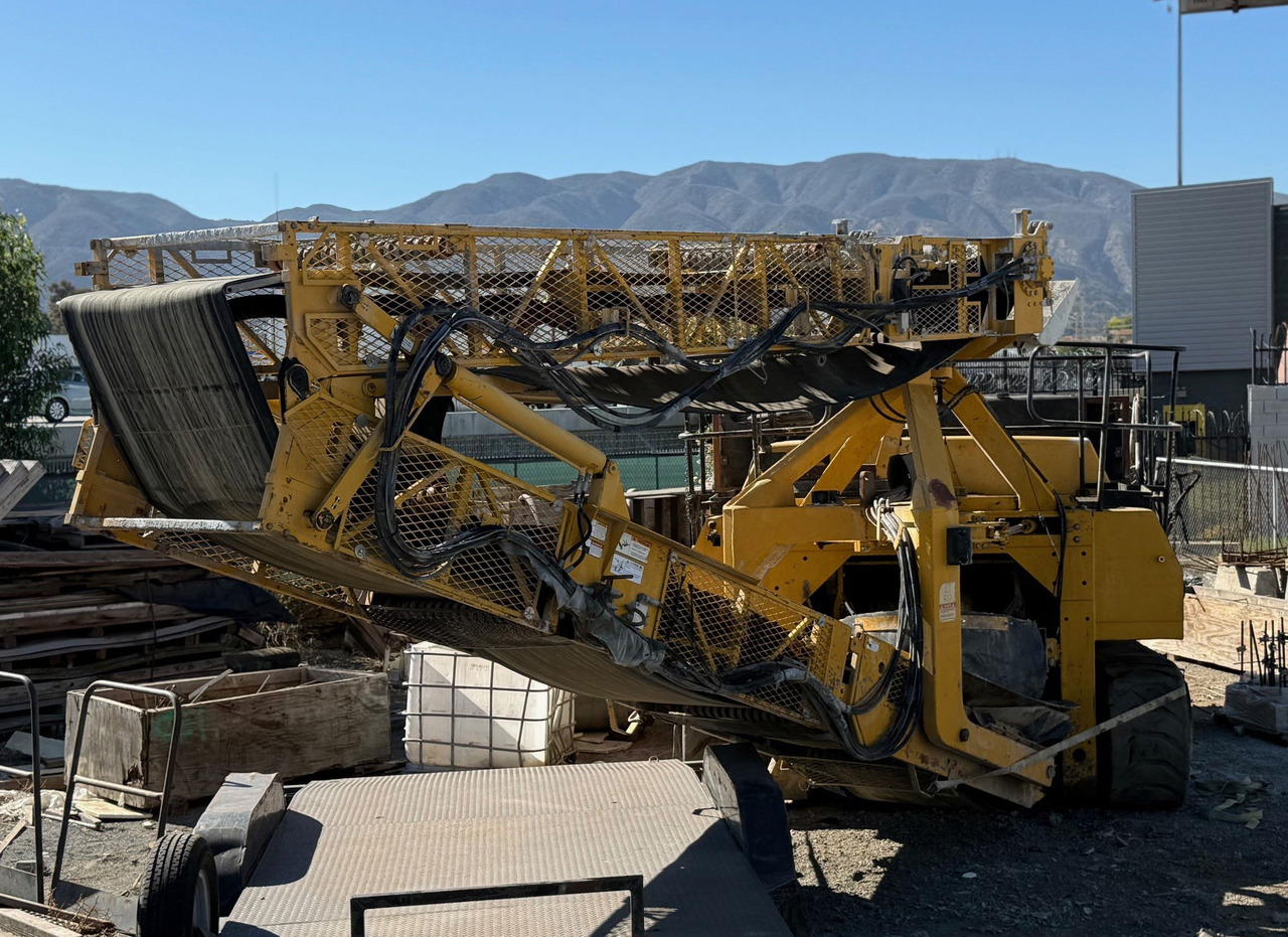 Gomaco RTP-500 - Máquina de construção: foto 3 Gomaco RTP-500 - Máquina de construção: foto 3