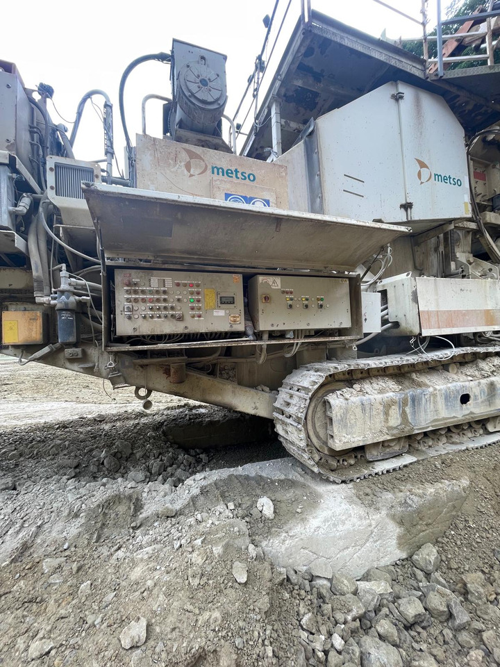Metso LT125 - Britador de mandíbula: foto 5 Metso LT125 - Britador de mandíbula: foto 5