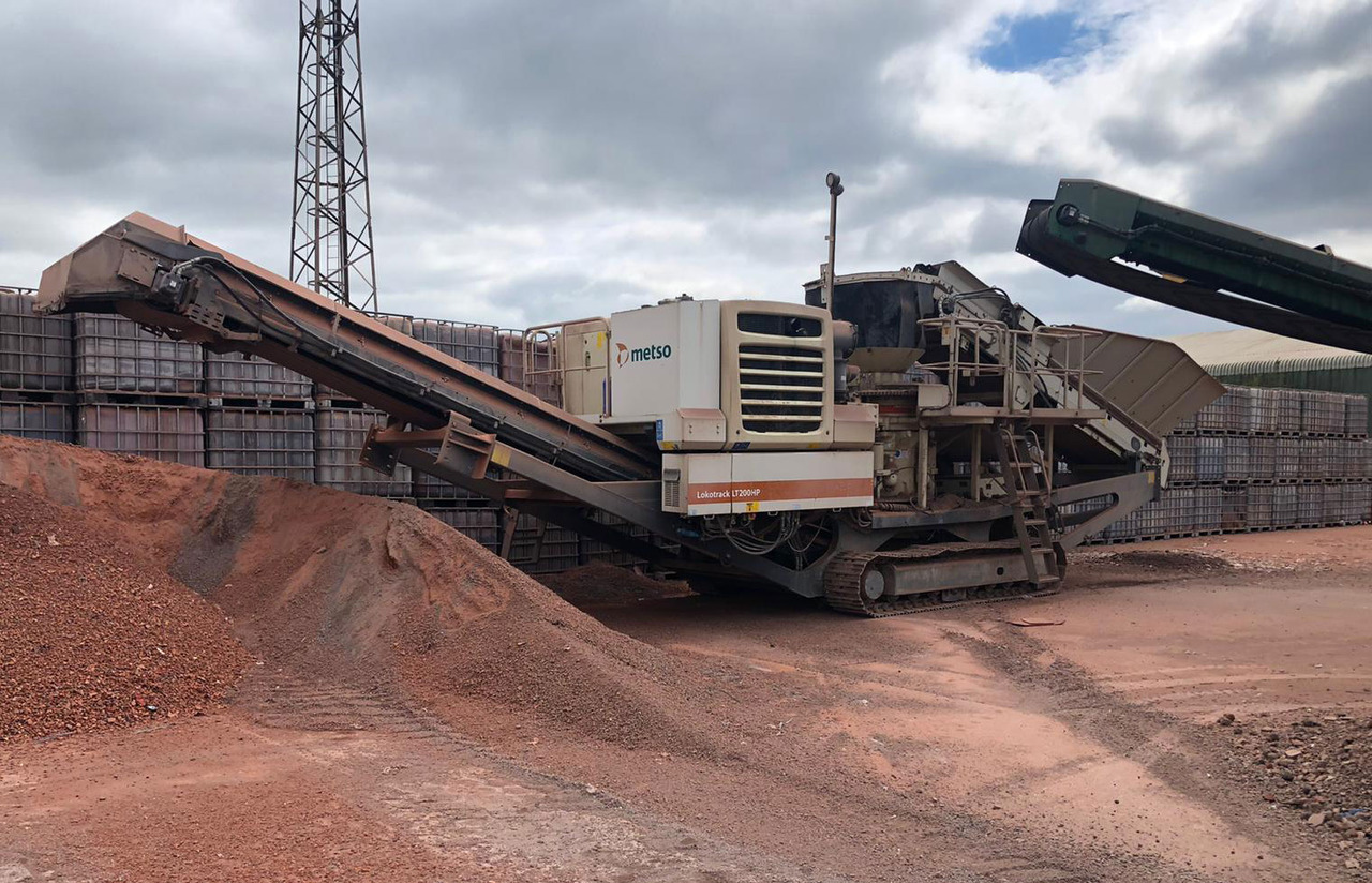 Metso LT200 HP - Britador de cone: foto 2 Metso LT200 HP - Britador de cone: foto 2