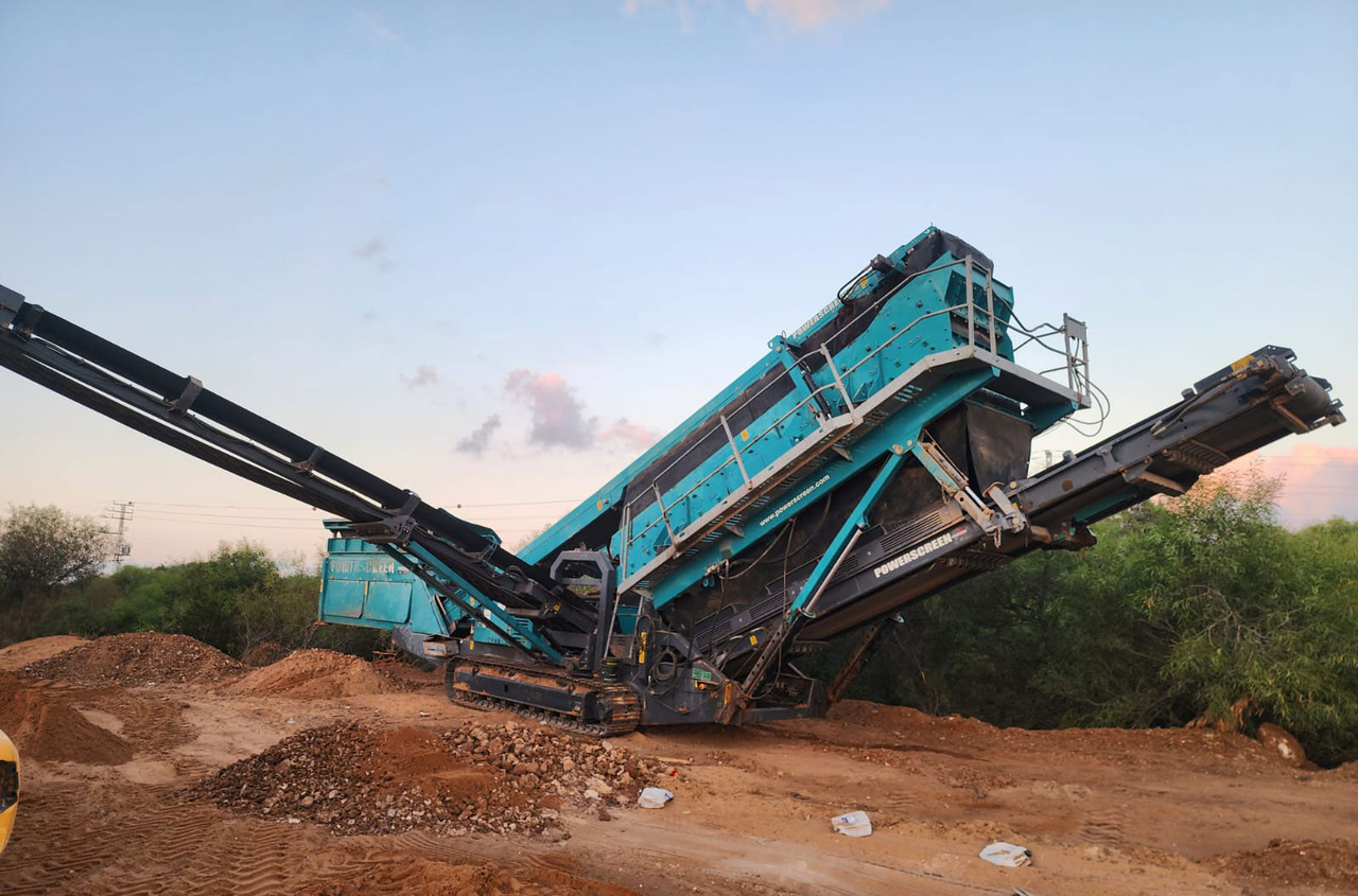 Powerscreen Chieftain 2100x - Peneira vibratória: foto 2 Powerscreen Chieftain 2100x - Peneira vibratória: foto 2