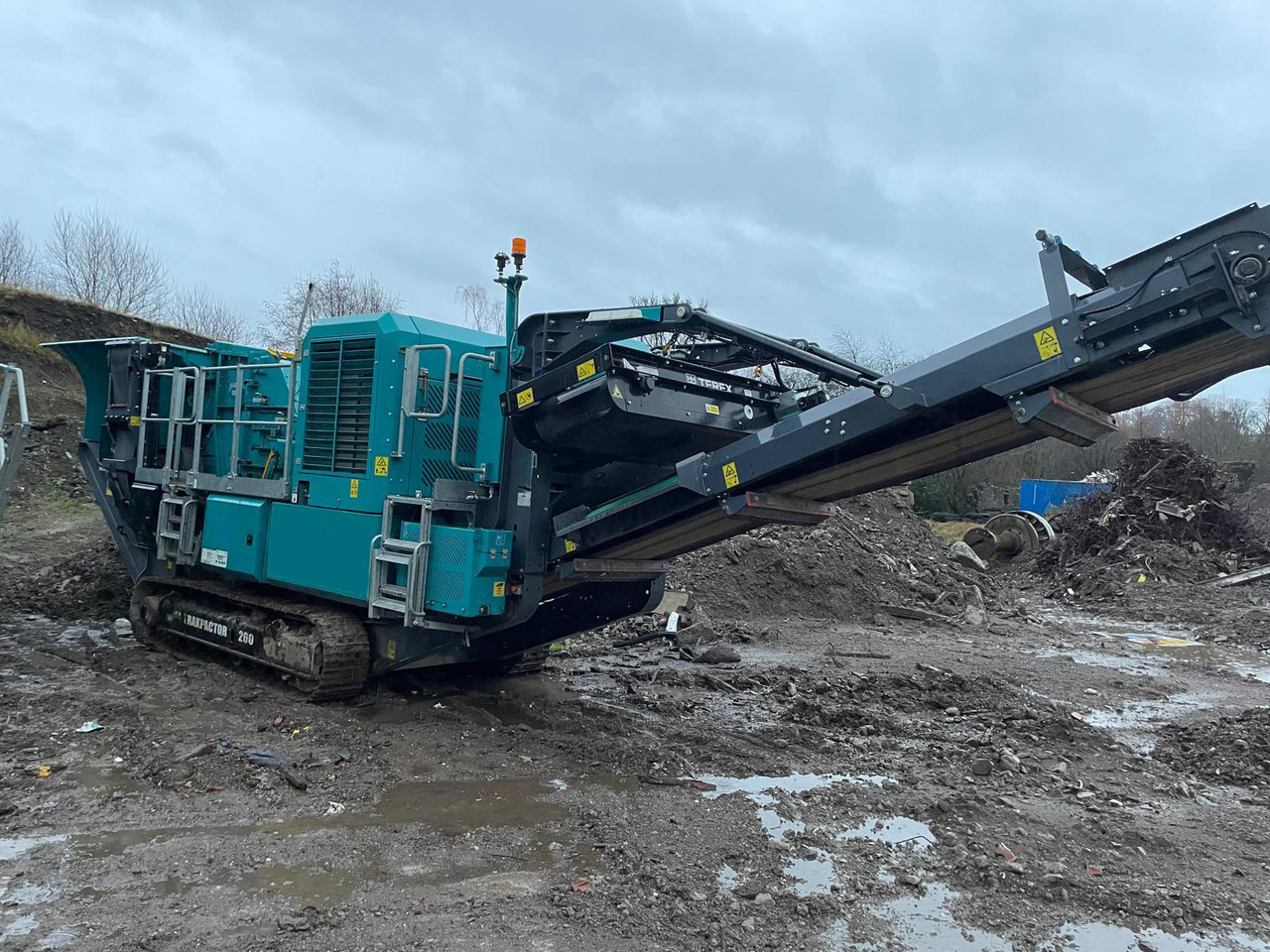 Powerscreen Trakpactor 260 - Britador de impacto: foto 1 Powerscreen Trakpactor 260 - Britador de impacto: foto 1