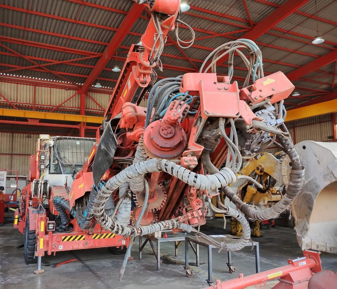 Sandvik DS411 - Máquina de mineração: foto 3 Sandvik DS411 - Máquina de mineração: foto 3