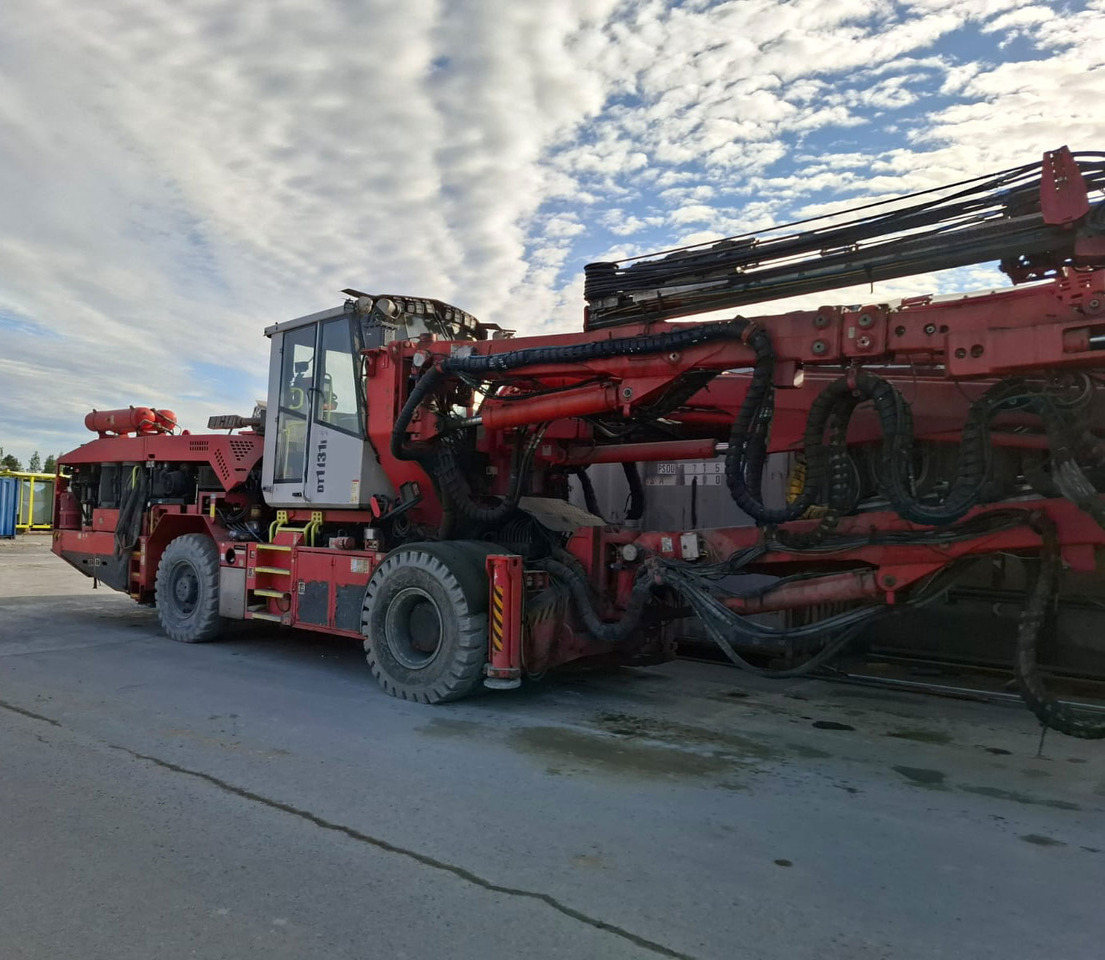 Sandvik DT1131I - Máquina de perfuração direcional: foto 4 Sandvik DT1131I - Máquina de perfuração direcional: foto 4