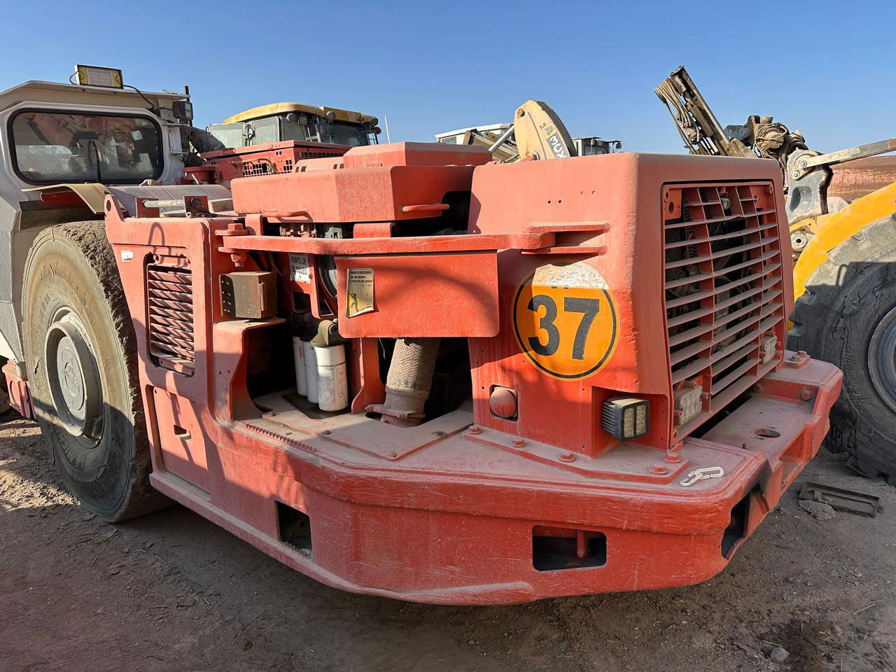 Sandvik LH410 - Máquina de perfuração direcional: foto 5 Sandvik LH410 - Máquina de perfuração direcional: foto 5