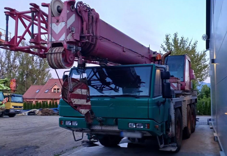 Tadano ATF 50G-3 - Grua móvel: foto 3 Tadano ATF 50G-3 - Grua móvel: foto 3