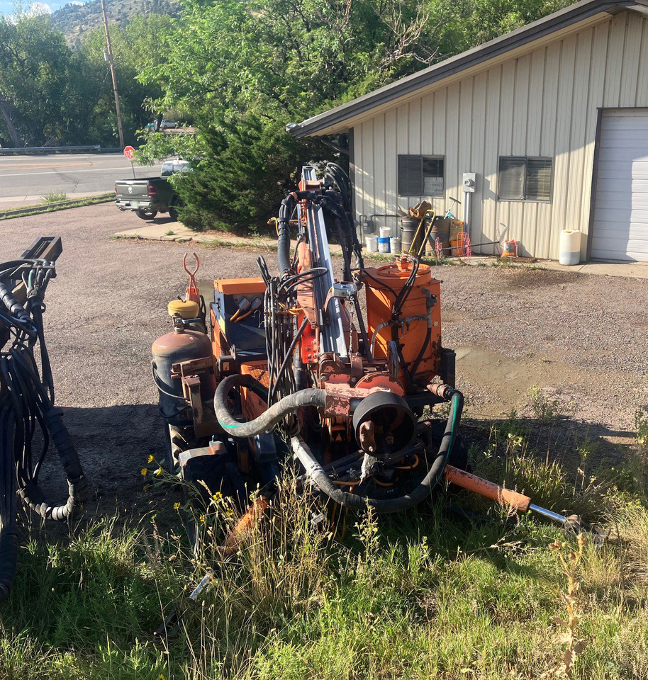 Tamrock Commando 300 - Máquina de perfuração: foto 1 Tamrock Commando 300 - Máquina de perfuração: foto 1