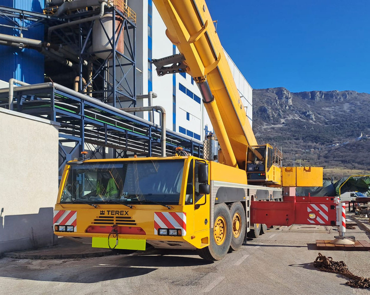 Terex Demag AC 250-1 - Grua móvel: foto 5 Terex Demag AC 250-1 - Grua móvel: foto 5