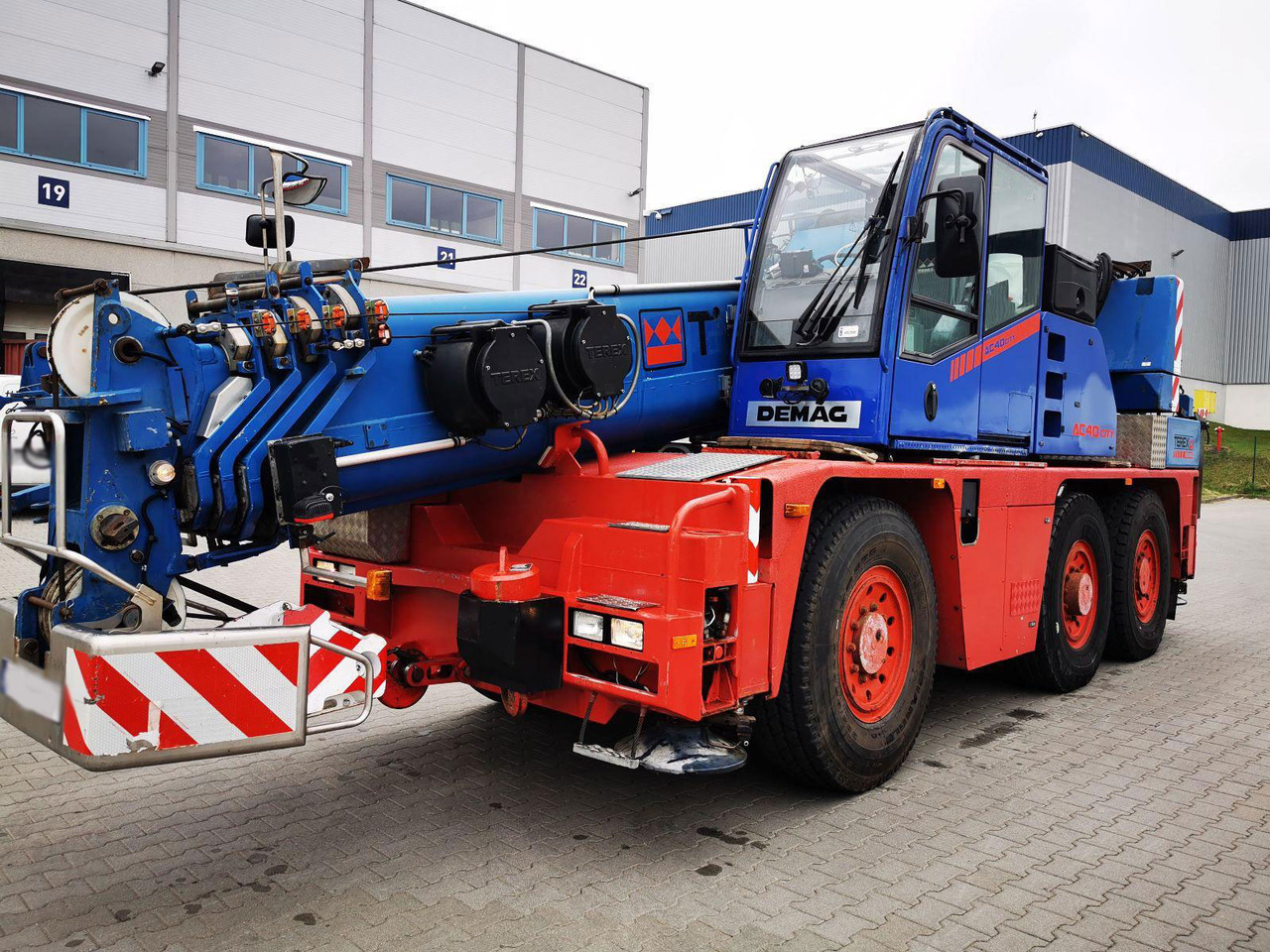 Terex Demag AC 40 City - Grua móvel: foto 1 Terex Demag AC 40 City - Grua móvel: foto 1