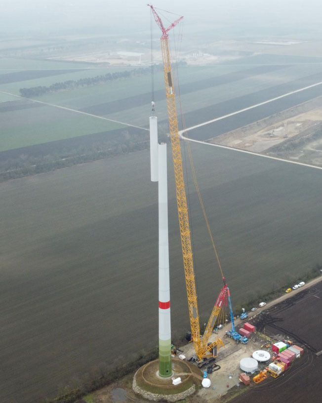 Terex Demag CC 3800-1 - Guindaste sobre esteiras: foto 5 Terex Demag CC 3800-1 - Guindaste sobre esteiras: foto 5