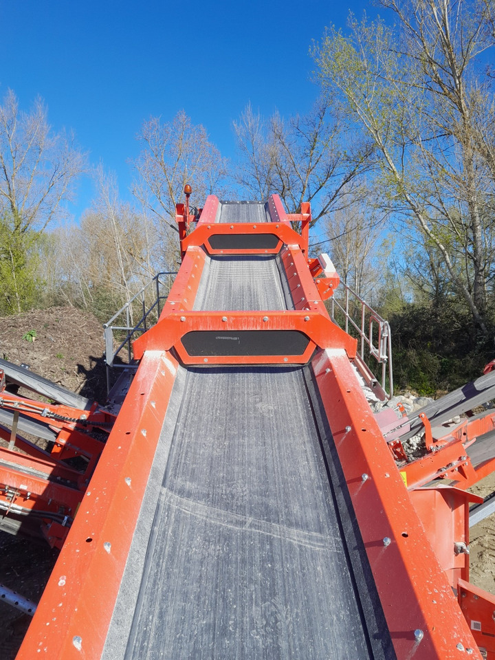 Peneira vibratória Terex Finlay 684-3: foto 6