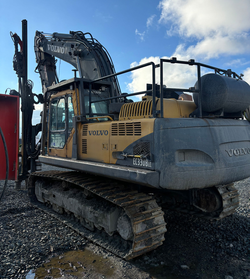 Volvo EC330BLC - Máquina de perfuração: foto 1 Volvo EC330BLC - Máquina de perfuração: foto 1