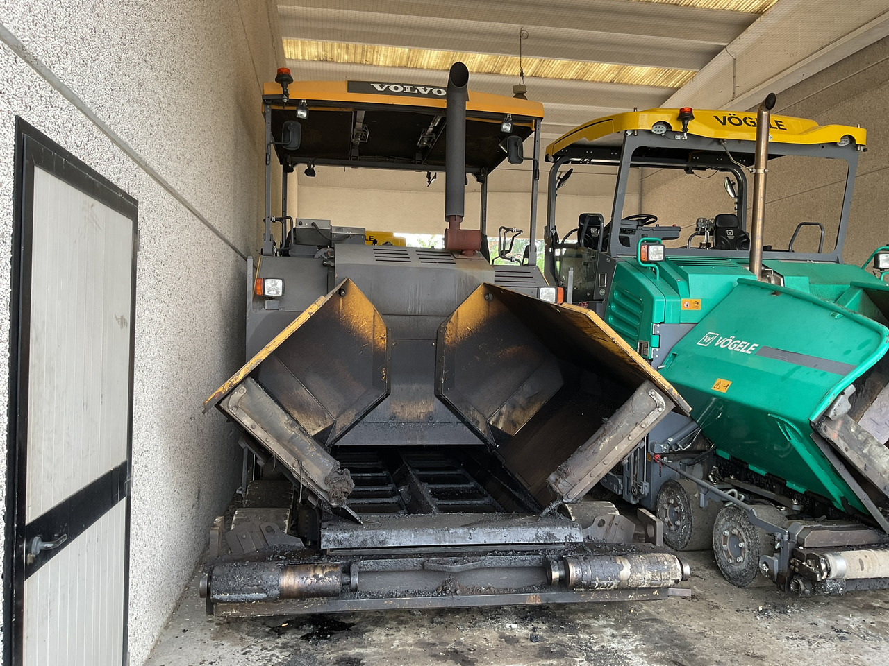 Volvo P6870C - Acabadora: foto 4 Volvo P6870C - Acabadora: foto 4