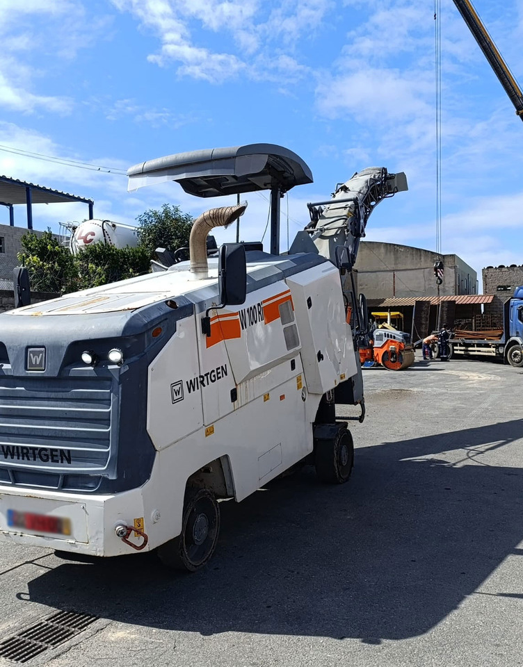 Wirtgen W 100 Ri - Aplainadora (Fresadora): foto 4 Wirtgen W 100 Ri - Aplainadora (Fresadora): foto 4