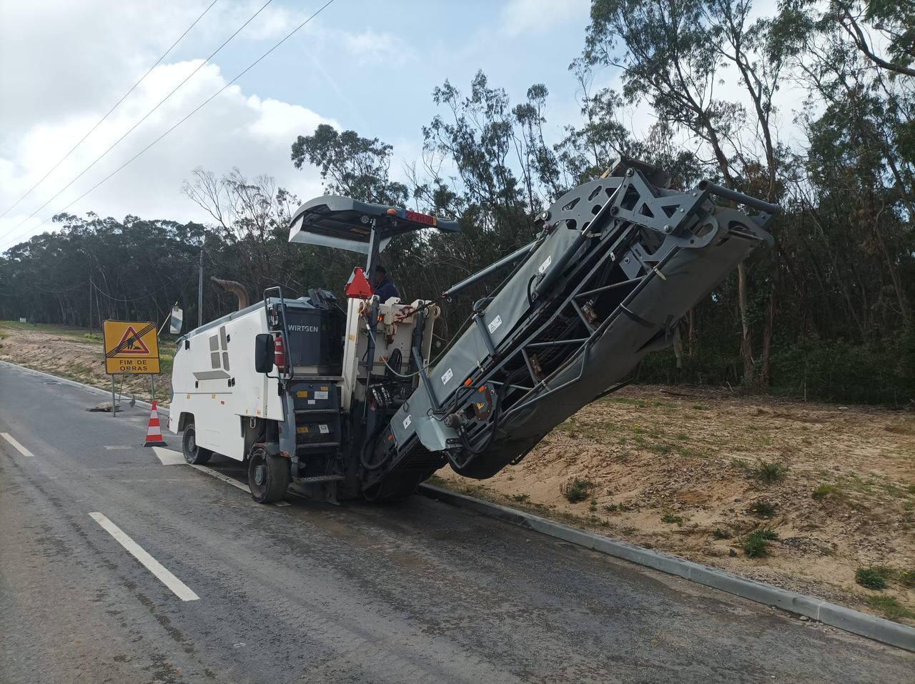 Wirtgen W 100 Ri - Aplainadora (Fresadora): foto 3 Wirtgen W 100 Ri - Aplainadora (Fresadora): foto 3