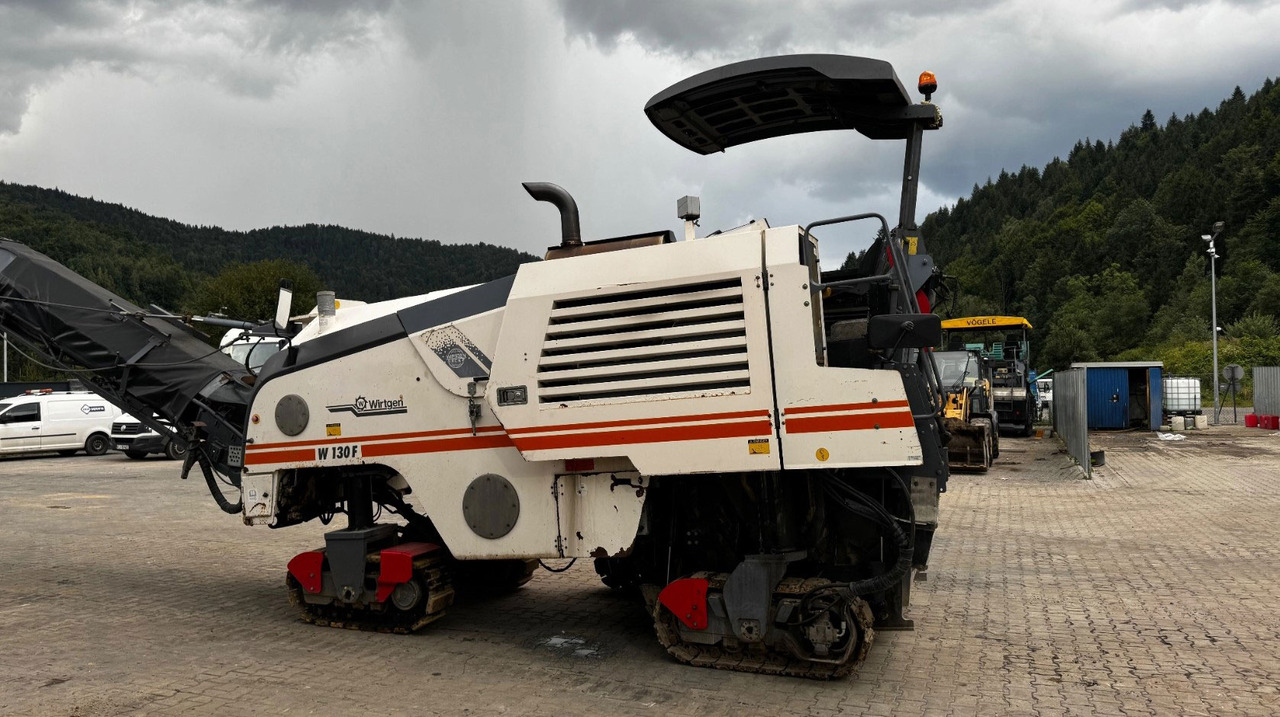 Wirtgen W 130 F - Aplainadora (Fresadora): foto 5 Wirtgen W 130 F - Aplainadora (Fresadora): foto 5