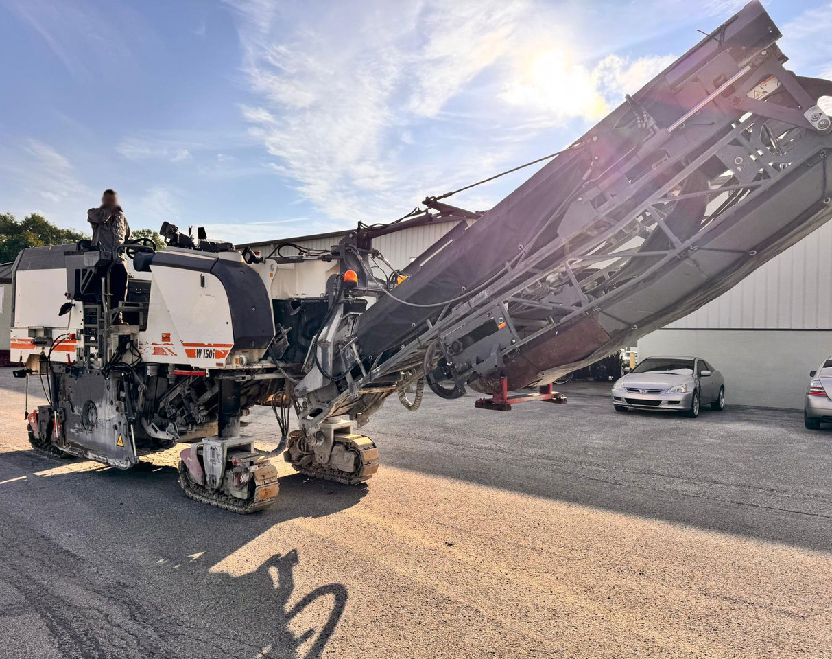 Wirtgen W 150 I - Aplainadora (Fresadora): foto 4 Wirtgen W 150 I - Aplainadora (Fresadora): foto 4