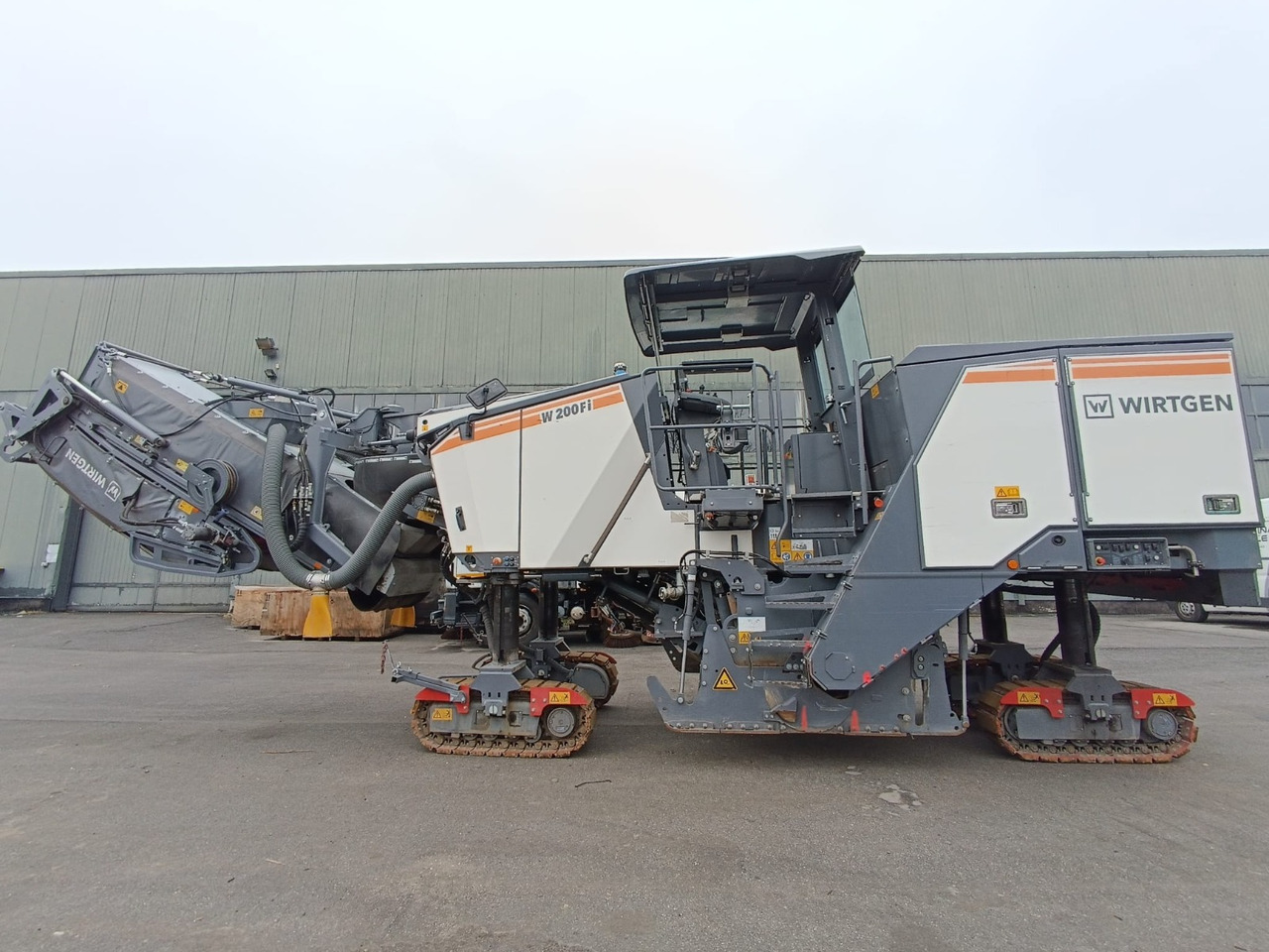 Wirtgen W 200 Fi - Aplainadora (Fresadora): foto 3 Wirtgen W 200 Fi - Aplainadora (Fresadora): foto 3