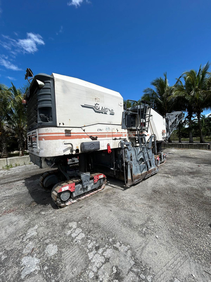 Wirtgen W 200 - Aplainadora (Fresadora): foto 3 Wirtgen W 200 - Aplainadora (Fresadora): foto 3