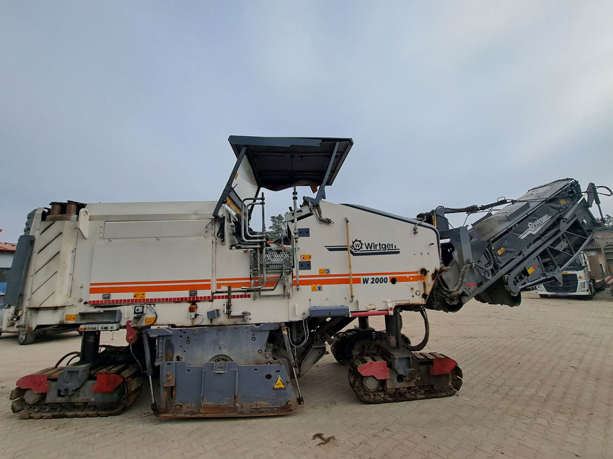 Wirtgen W 2000 - Aplainadora (Fresadora): foto 1 Wirtgen W 2000 - Aplainadora (Fresadora): foto 1