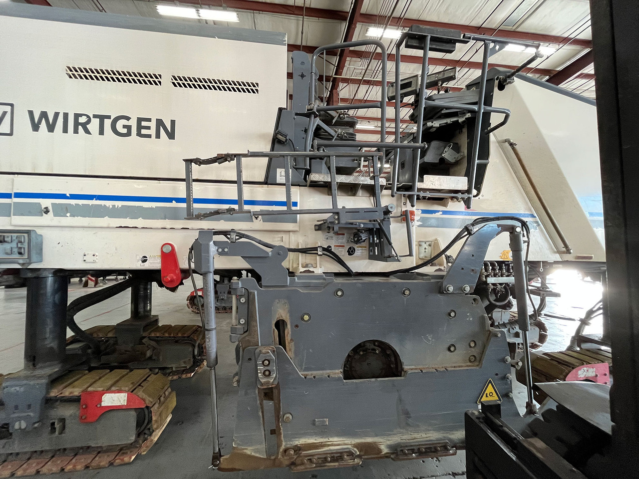 Wirtgen W 210 i - Aplainadora (Fresadora): foto 4 Wirtgen W 210 i - Aplainadora (Fresadora): foto 4