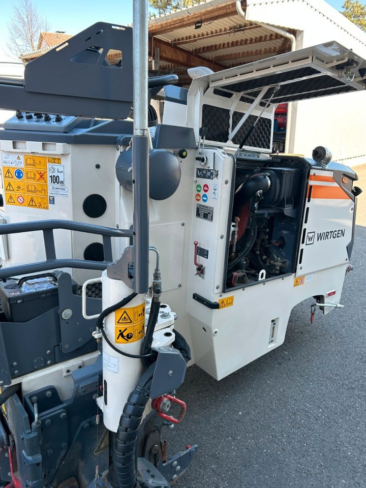 Wirtgen W 35 Ri - Aplainadora (Fresadora): foto 5 Wirtgen W 35 Ri - Aplainadora (Fresadora): foto 5