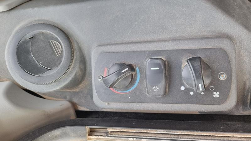 Mini escavadeira CAT 305 ECR 305ECR: foto 11 Mini escavadeira CAT 305 ECR 305ECR: foto 11