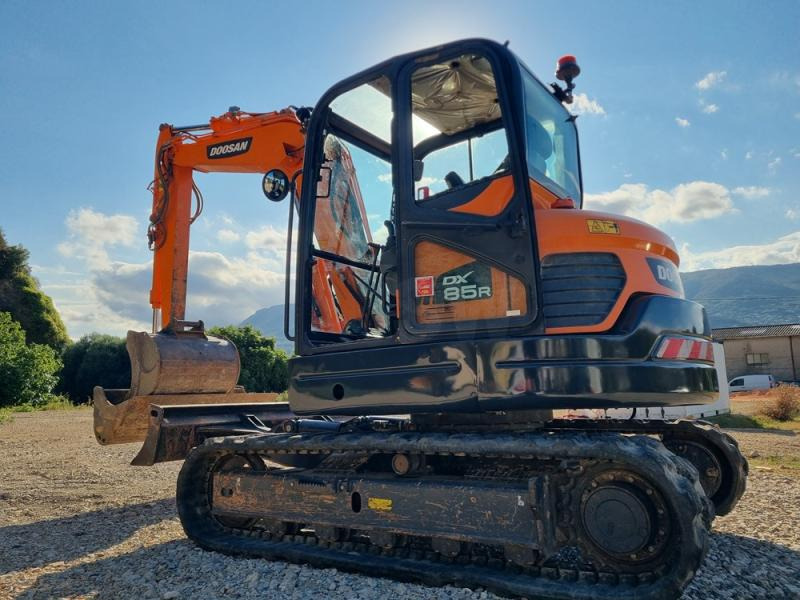 Doosan DX85 - Mini escavadeira: foto 2 Doosan DX85 - Mini escavadeira: foto 2