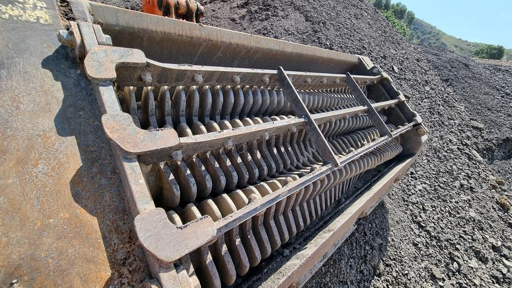 REMU POUR PELLE 15T - Balde para separação por Máquina de construção: foto 3 REMU POUR PELLE 15T - Balde para separação por Máquina de construção: foto 3