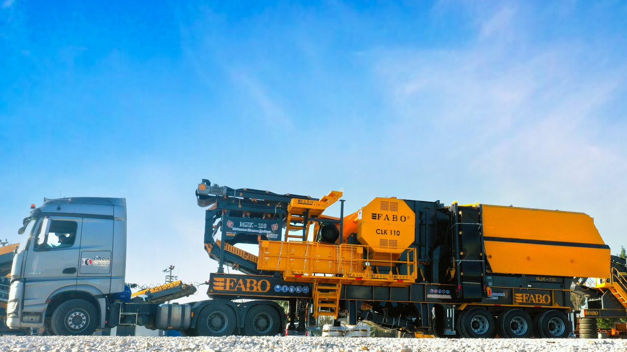 FABO MJK110 SERIES 180-320 TPH MOBILE JAW CRUSHER PLANT - Britadeira móvel: foto 1 FABO MJK110 SERIES 180-320 TPH MOBILE JAW CRUSHER PLANT - Britadeira móvel: foto 1