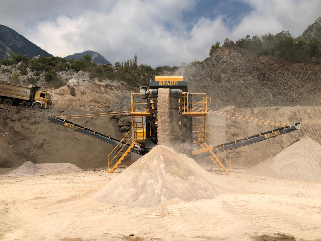 FABO Mining machinery - crushing plant - Máquina de mineração: foto 3 FABO Mining machinery - crushing plant - Máquina de mineração: foto 3