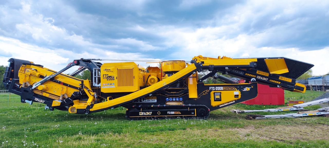 FABO Mobile crusher - Britadeira móvel: foto 1 FABO Mobile crusher - Britadeira móvel: foto 1