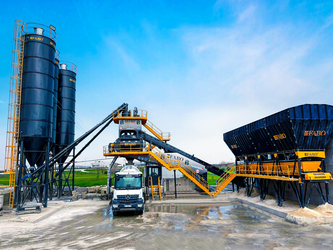 FABO compact concrete plant - Usina de concreto: foto 1 FABO compact concrete plant - Usina de concreto: foto 1