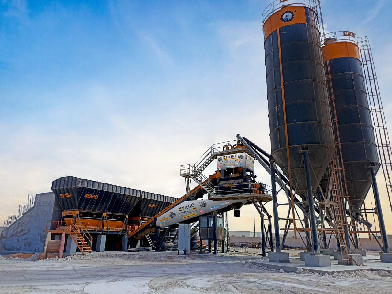 FABO compact concrete plant - Usina de concreto: foto 2 FABO compact concrete plant - Usina de concreto: foto 2