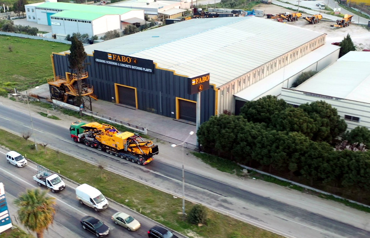 FABO crawler crusher - Britador: foto 5 FABO crawler crusher - Britador: foto 5