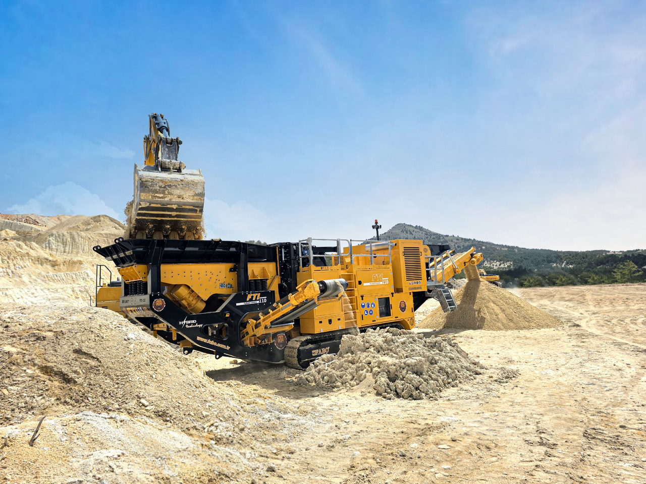 FABO crawler crusher - Britador: foto 2 FABO crawler crusher - Britador: foto 2