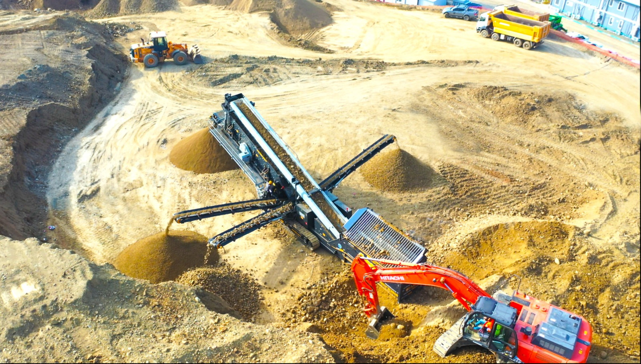 FABO crawler screen - Peneira vibratória: foto 2 FABO crawler screen - Peneira vibratória: foto 2