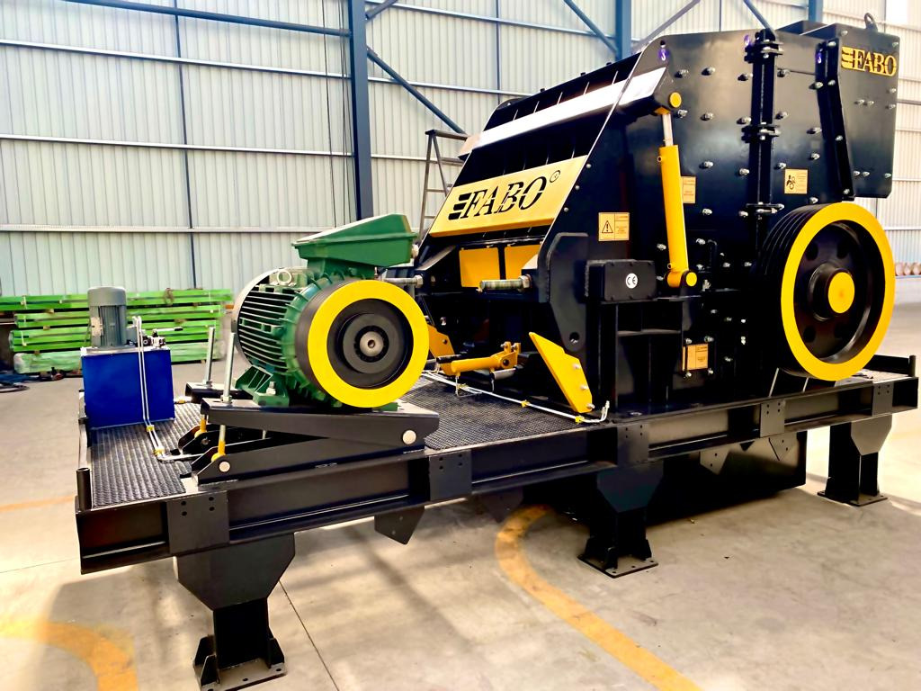 FABO impact crusher - Britador de impacto: foto 1 FABO impact crusher - Britador de impacto: foto 1