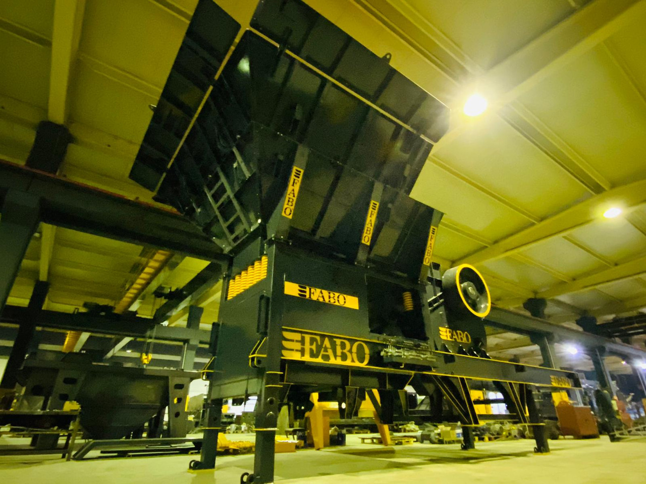 Máquina de mineração novo FABO mining machinery - crushing plant: foto 6