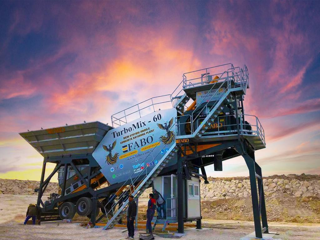 FABO mobile concrete batching plant - Usina de concreto: foto 1 FABO mobile concrete batching plant - Usina de concreto: foto 1