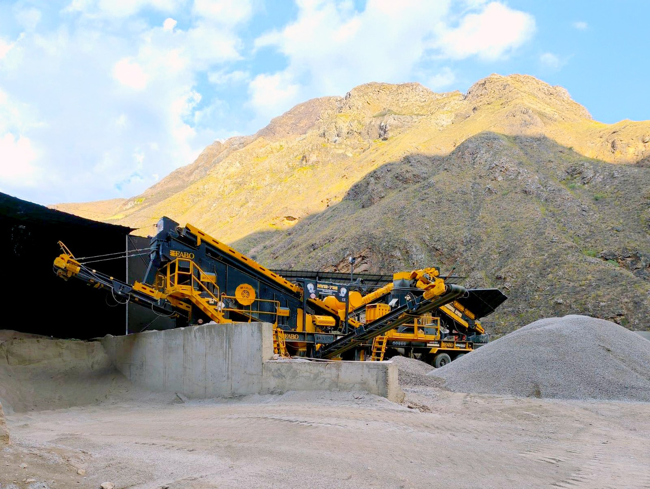 FABO mobile impact crusher - Britador de impacto: foto 1 FABO mobile impact crusher - Britador de impacto: foto 1