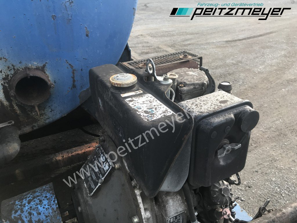 Distribuidor de asfalto BATHE TANDEMANHÄNGER Bitum / Teerkocher 3,5 m³ Hatz Diesel-Motor 1 B 40: foto 13