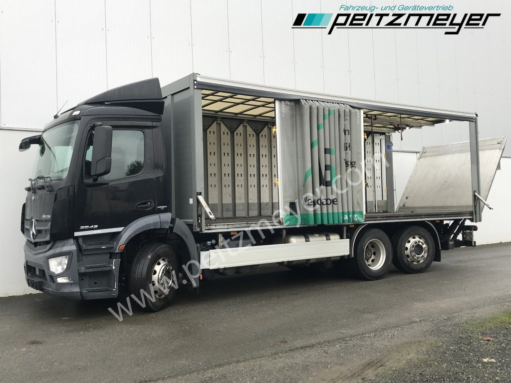 MERCEDES-BENZ Antos 2543 LL Ewers Getränke Retarder, 2 x AHK, LBW 2 t., Lenkachse - Camião transporte de bebidas: foto 1 MERCEDES-BENZ Antos 2543 LL Ewers Getränke Retarder, 2 x AHK, LBW 2 t., Lenkachse - Camião transporte de bebidas: foto 1
