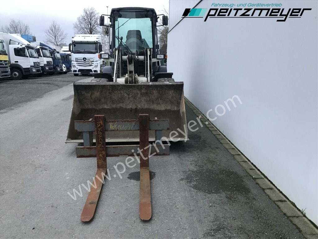 TAKEUCHI RADLADER TW 10 - Pá carregadora de rodas: foto 5 TAKEUCHI RADLADER TW 10 - Pá carregadora de rodas: foto 5
