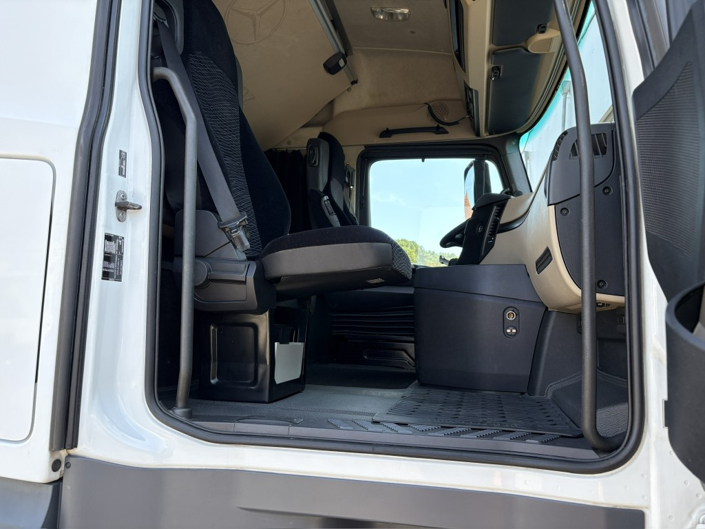 Tractor MERCEDES-BENZ Actros 1843 LSNRL Lowliner: foto 19