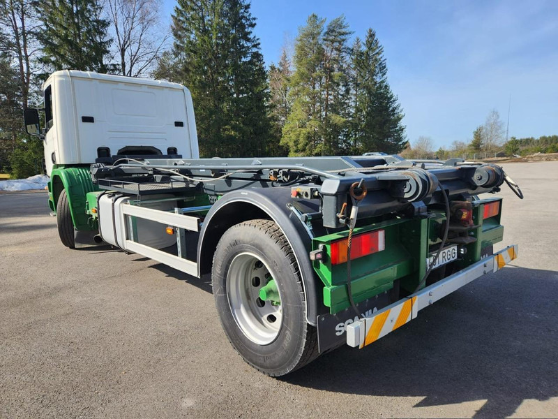 Scania P94 DB4X2LB - Camião com sistema de cabo: foto 4 Scania P94 DB4X2LB - Camião com sistema de cabo: foto 4